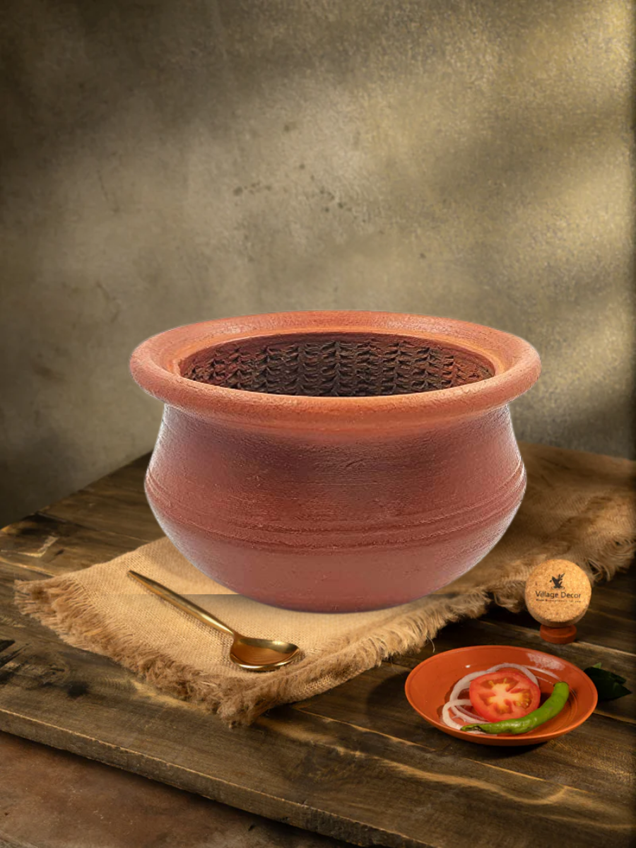 Clay Keerai Chetti | Cookware for easy mashing of dals and spinach|  Mitti Ke Bartan - (Small(1.5 litres))