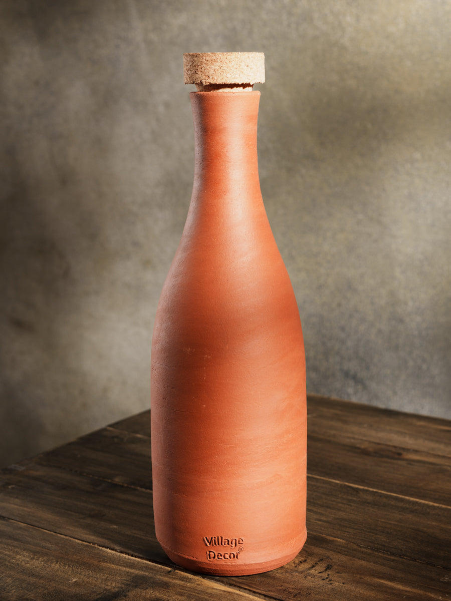 Terracotta clay Water Bottle with Wooden Cork (Pre-Seasoned) - 800 ml