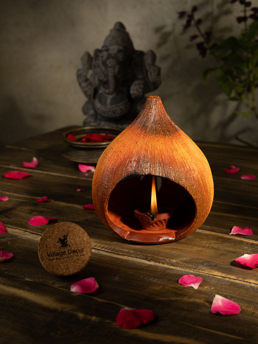 Handmade Coconut Shape lamp Holder with lamp, Height - 5 inch (Painted)