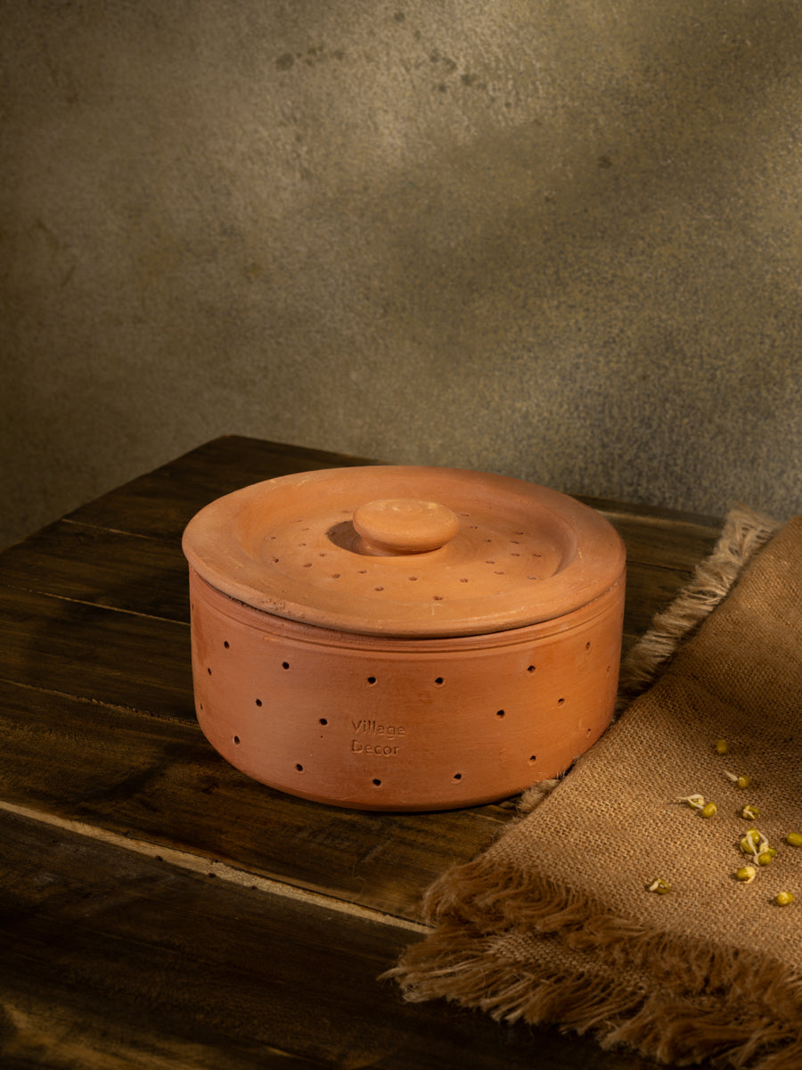 Terracotta Sprout Maker Box -500 Grams (1 container with clay lid)