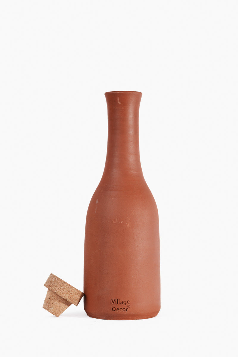Terracotta clay Water Bottle with Wooden Cork (Pre-Seasoned) - 800 ml