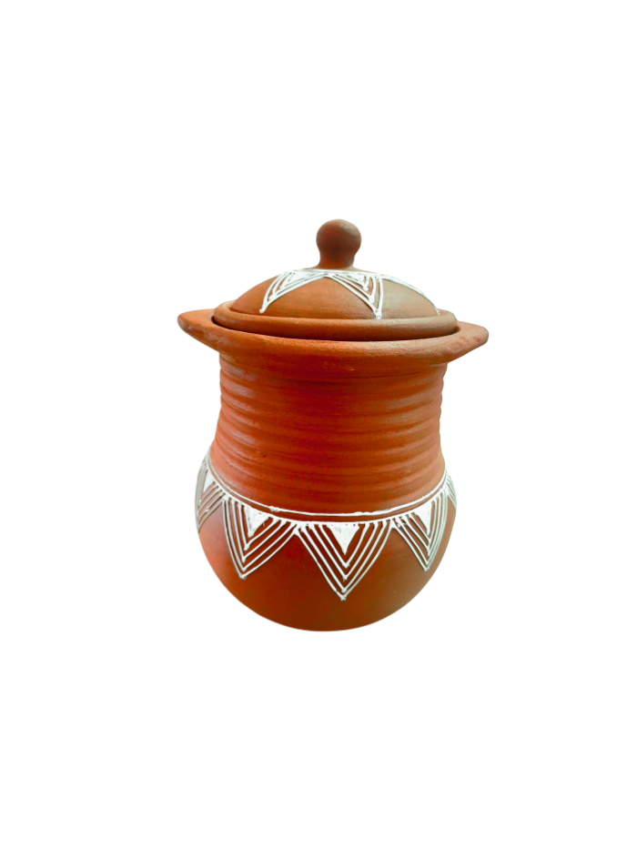 Authentic earthen clay pongal pot used in South Indian festivals like Thai Pongal for traditional cooking rituals.