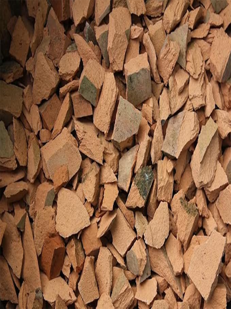 Natural clay chips for plant pot drainage, soil aeration, and garden decoration – eco-friendly.